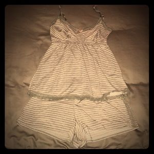 Shorts/cami pajamas set
